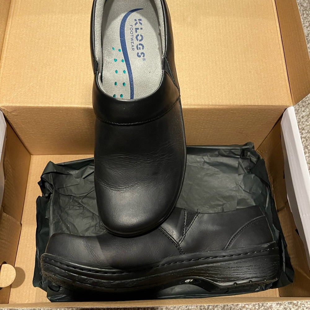 New in box mission Klogs.